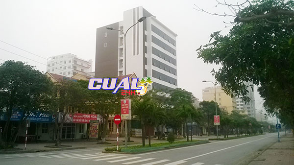 sonnet_hotel_cua_lo