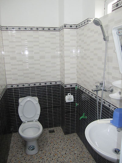 khachsanxuanduongcualowc