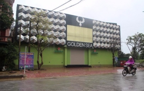 Vụ giết người ở GoldenSea: Quán bar không phép!